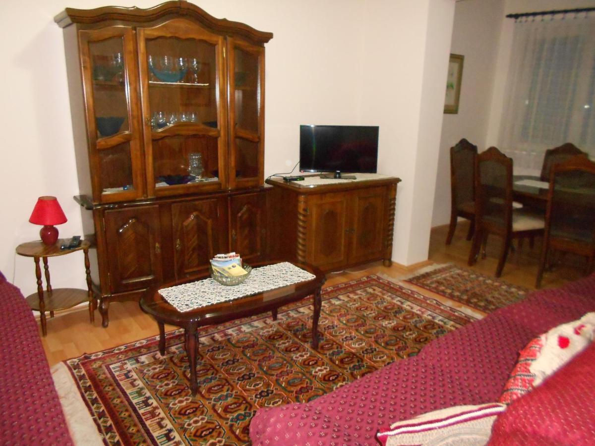 Apartman "Dom Stankovica" بايرت المظهر الخارجي الصورة